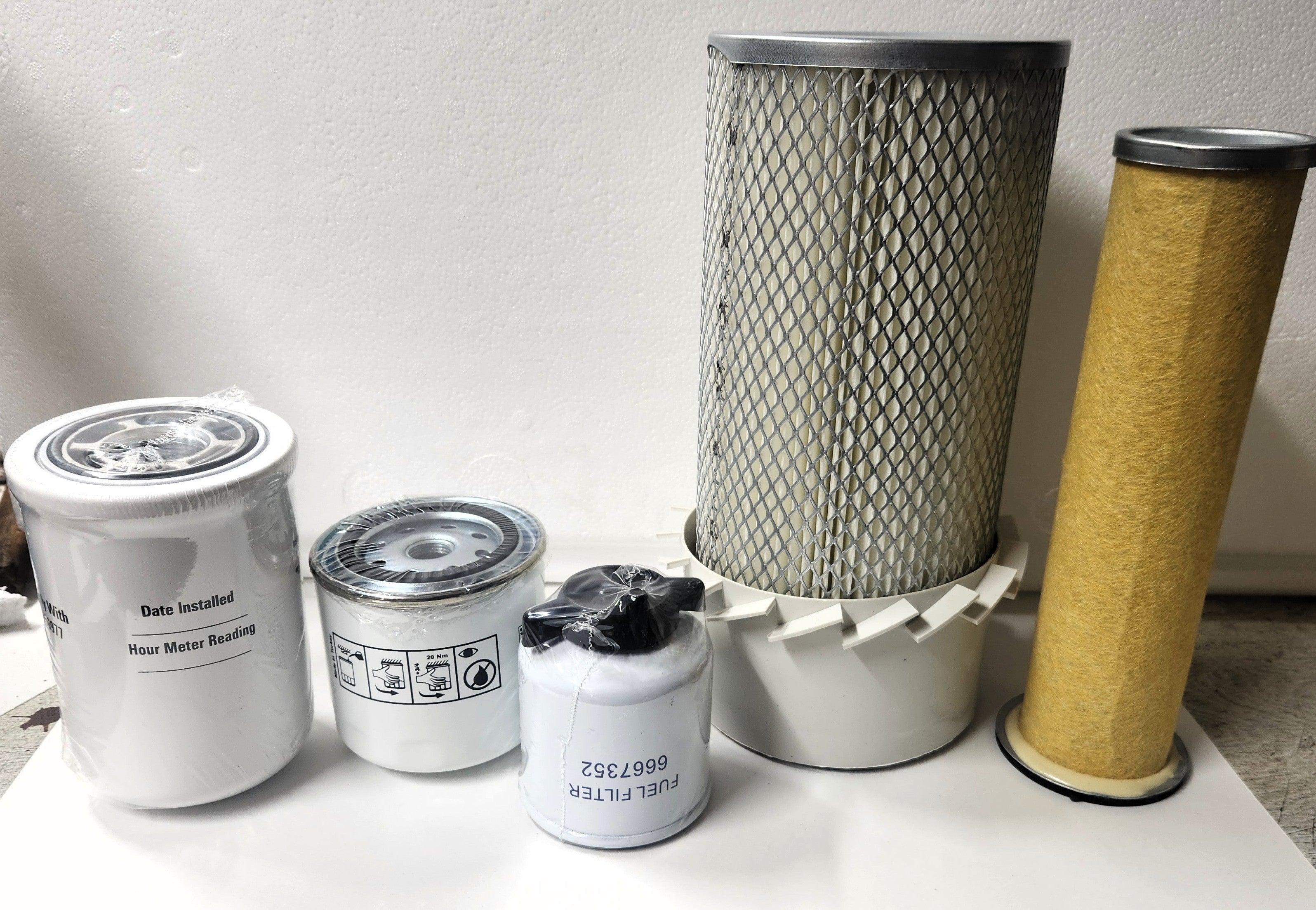 Heavy Duty Filter Service Kit Compatible with Bobcat Skid Steer 743 751 T140 T180 T190 S130 S150 S160 S175 S185 S205 753 763 773