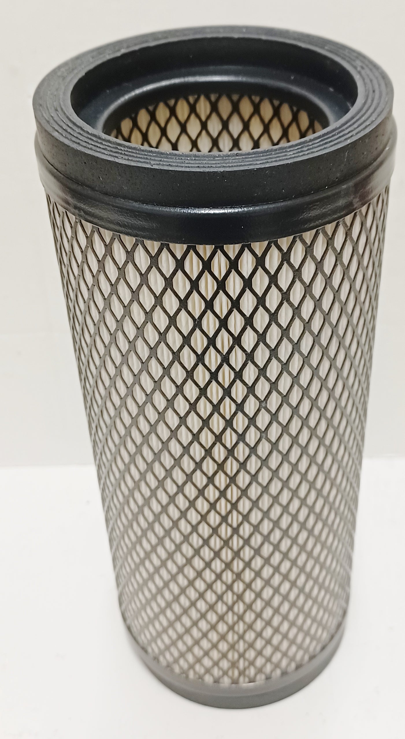 Air Filter Fits Kubota Tractor T0070-16323 F3060 L2500DT L2600F L2900F L3000F