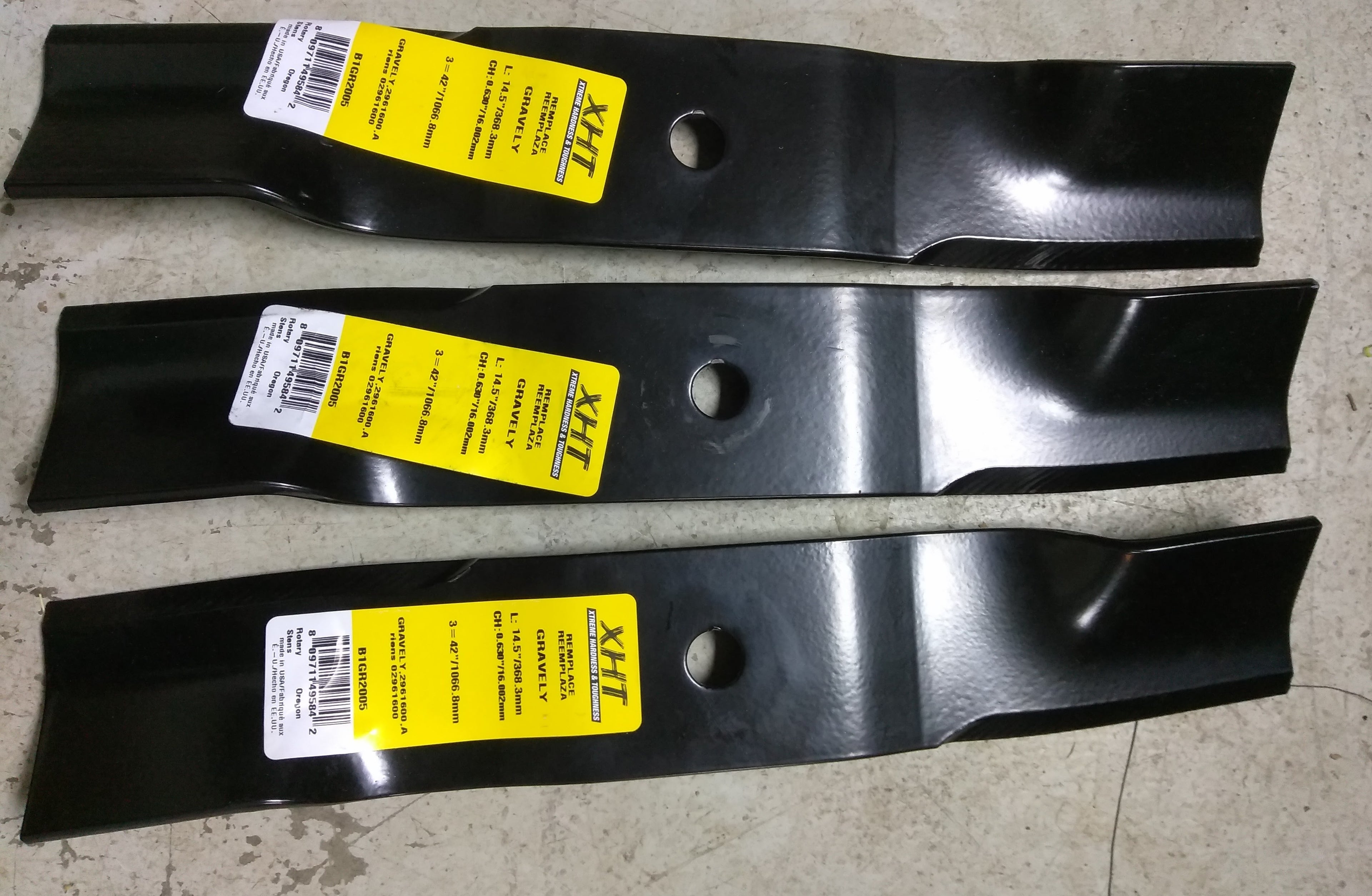 Set of 3 XHT Husqvarna 54" lawn mower blades 574481101 PZ Series zero turn - D&M Supply Inc. 