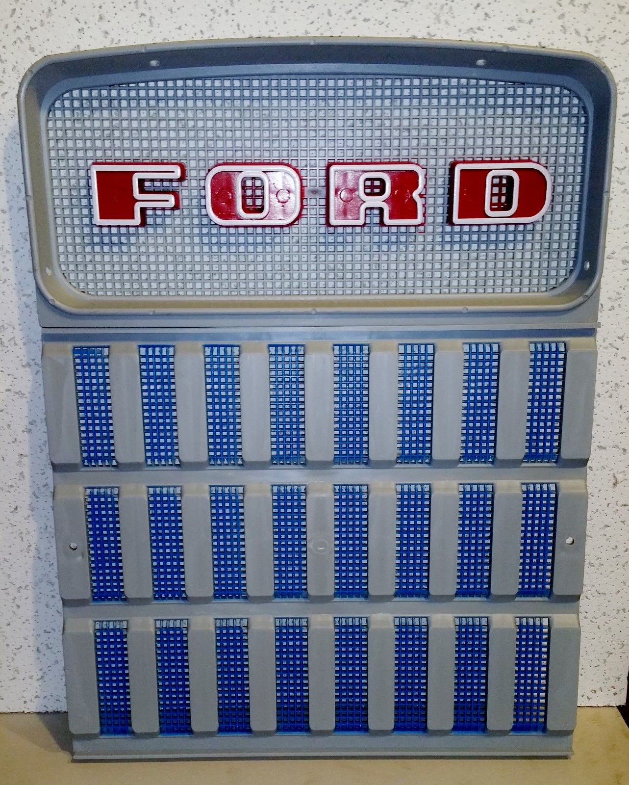 Ford Tractor Front Grill Set 5200 5340 7000 7200 - D&M Supply Inc. 