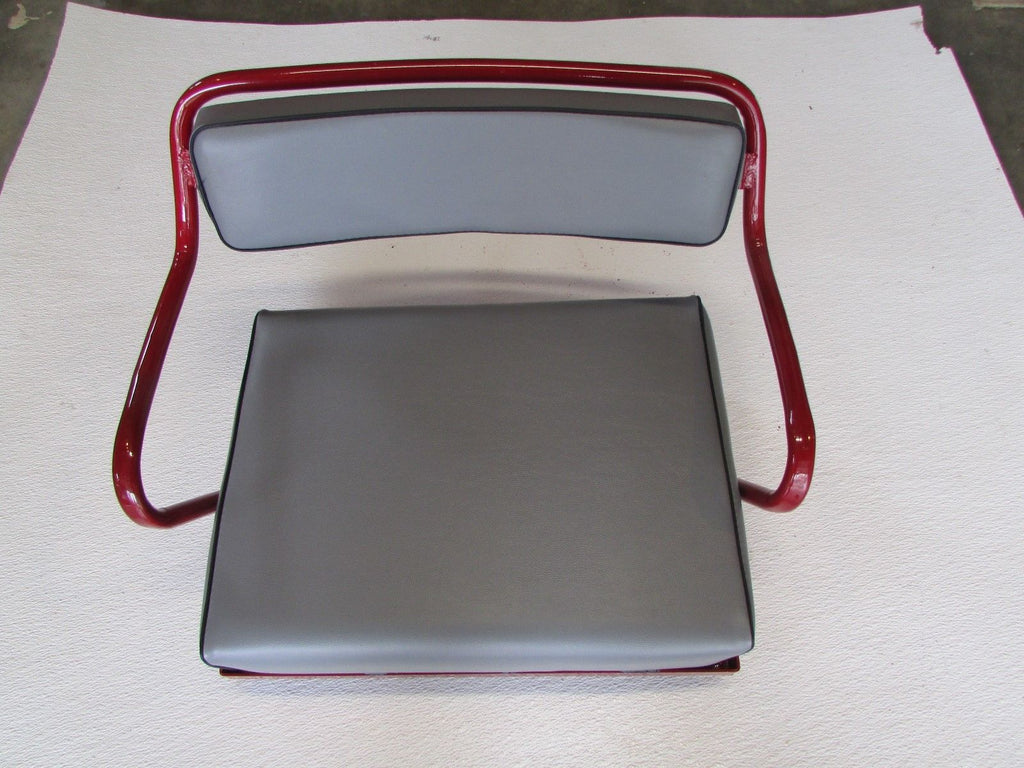 Farmall International IH Tractor Seat with Frame grey 140 Cub 100 300 350 130